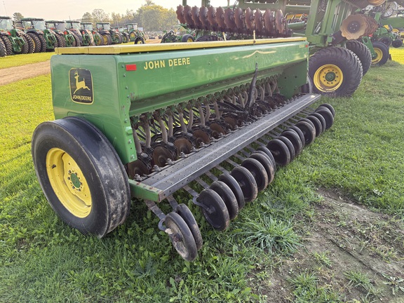 John Deere 8300 Drill