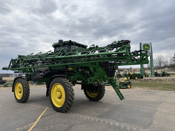 2025 John Deere 410R Sprayer/High Clearance