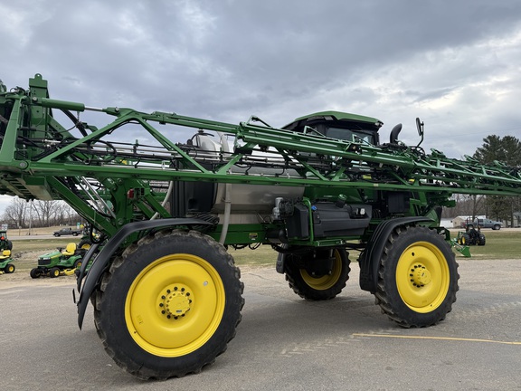 2025 John Deere 410R Sprayer/High Clearance