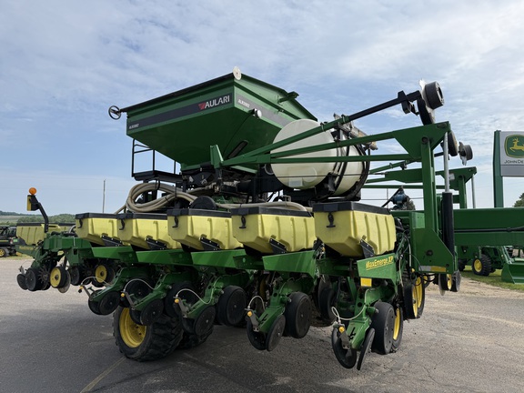 2014 John Deere DB44 Planter