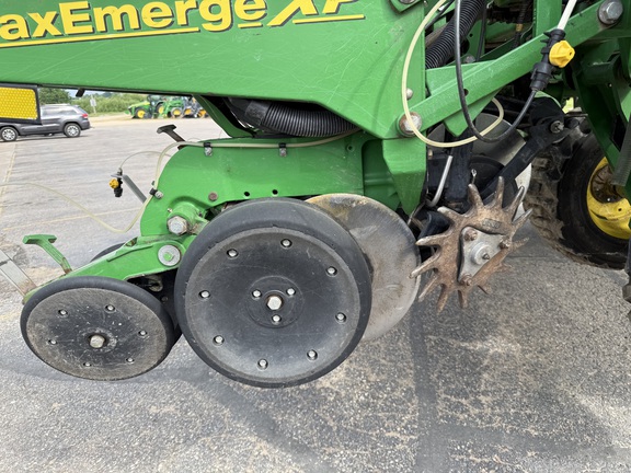 2014 John Deere DB44 Planter