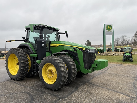 2023 John Deere 8R 410 Tractor