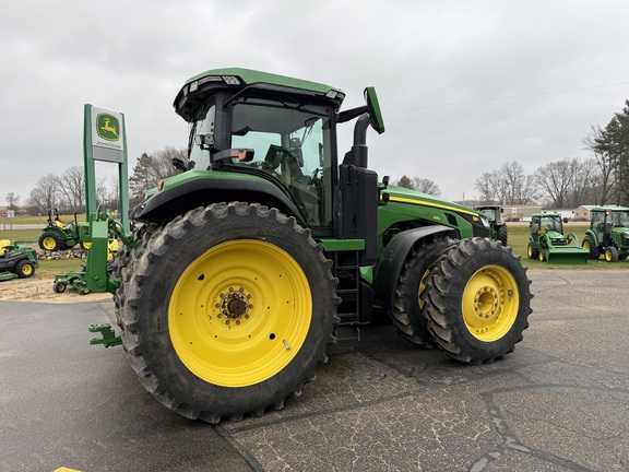 2023 John Deere 8R 410 Tractor