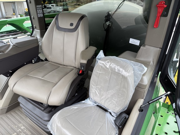 2025 John Deere 410R Sprayer/High Clearance