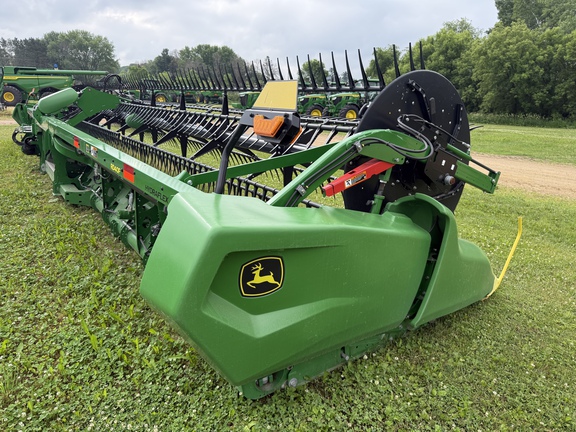2025 John Deere RDF 40 Header Combine
