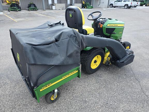 2017 John Deere X734 Garden Tractor