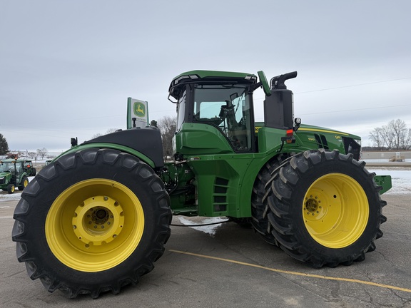 2024 John Deere 9R 590 Tractor 4WD