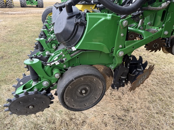 2024 John Deere 1775NT Planter