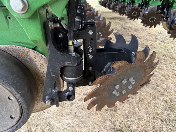 2024 John Deere 1775NT Planter