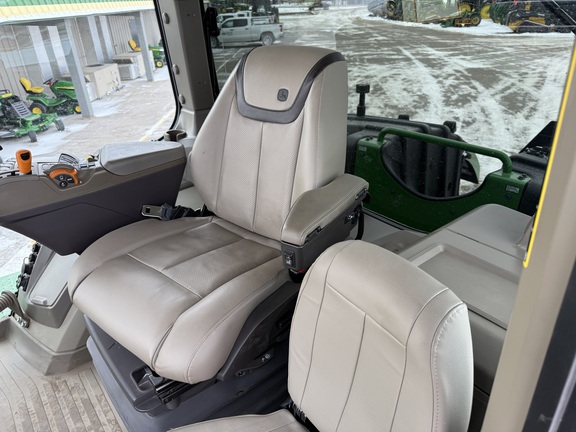 2024 John Deere 9R 590 Tractor 4WD