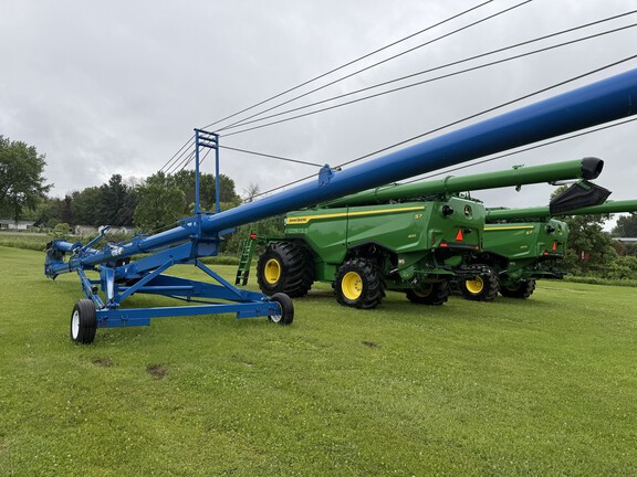 2017 Brandt M13x110 Grain Auger