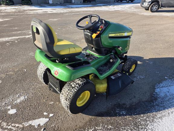 2017 John Deere X370 Garden Tractor