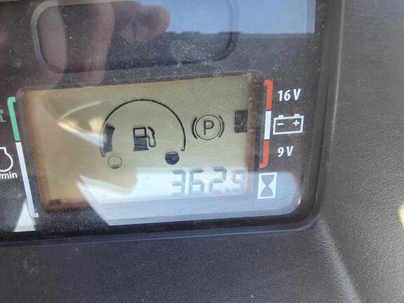 2017 John Deere X370 Garden Tractor