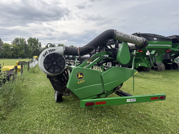 2012 John Deere 630F Header Combine