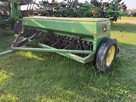 John Deere 8300 Drill