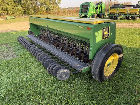 John Deere 8300 Drill