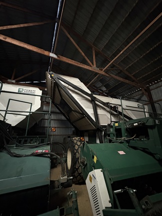 2014 Pickett TWIN MASTER Combine