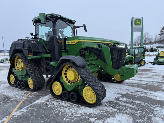 2025 John Deere 8RX 410 Tractor Rubber Track