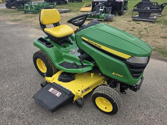 2020 John Deere X390 Garden Tractor