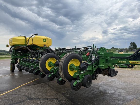 2026 John Deere 1775NT Planter