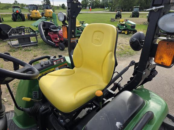 2013 John Deere 3520 Tractor Compact
