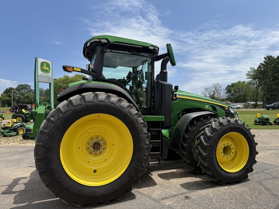 2025 John Deere 8R 410 Tractor