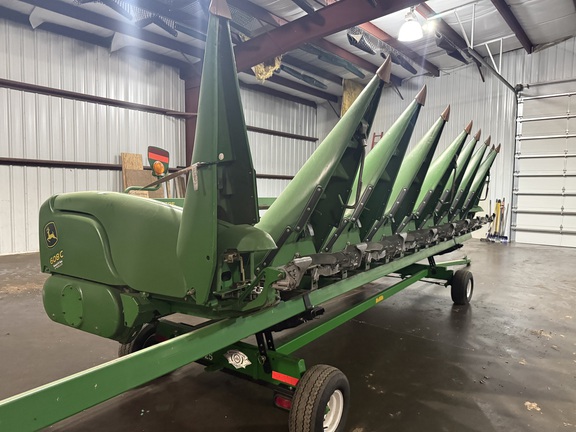 2008 John Deere 608C Header Corn Head