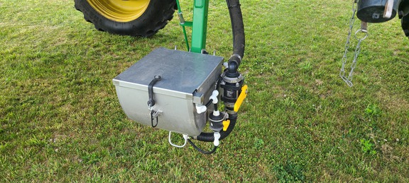 2025 John Deere 412R Sprayer/High Clearance