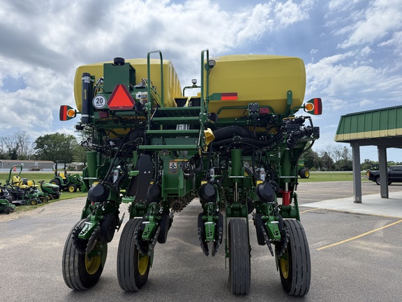 2026 John Deere 1775NT Planter