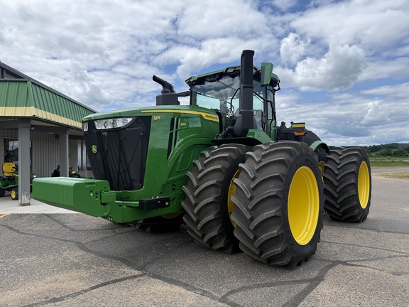 2026 John Deere 9R 590 Tractor 4WD