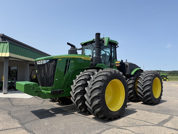 2025 John Deere 9R 590 Tractor 4WD