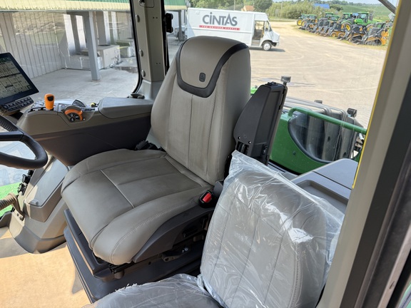 2025 John Deere 9R 590 Tractor 4WD