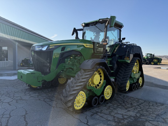 2025 John Deere 8RX 370 Tractor Rubber Track