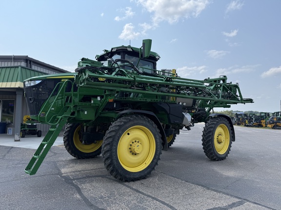 2022 John Deere 410R Sprayer/High Clearance
