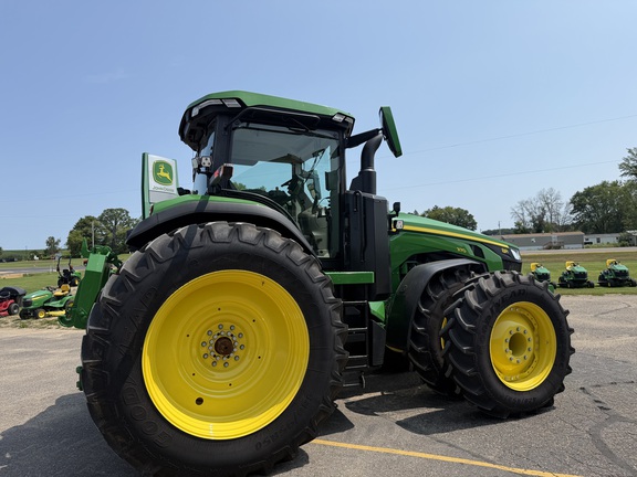2025 John Deere 8R 370 Tractor