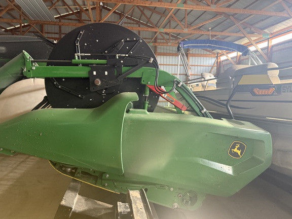 2021 John Deere RD40F Header Combine