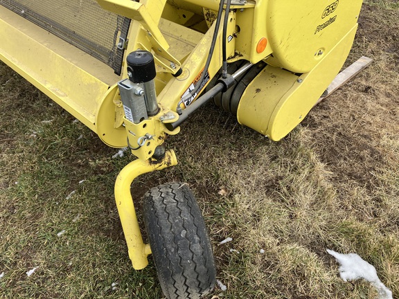 2020 John Deere 659 Header Forage