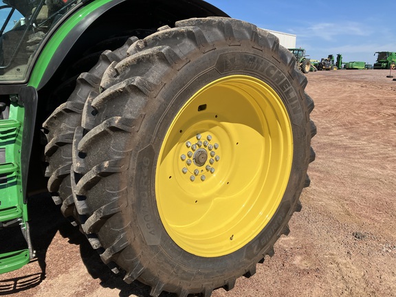 2022 John Deere 6R 175 Tractor