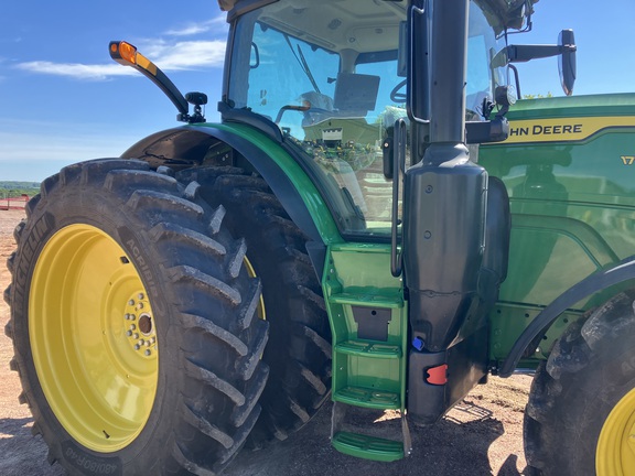 2022 John Deere 6R 175 Tractor