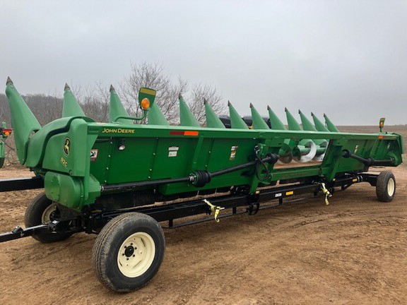 2013 John Deere 612C Header Corn Head