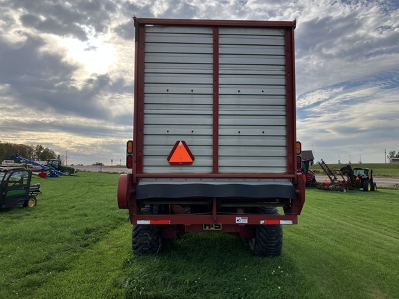 2019 H&S SD7+4 Forage Blower