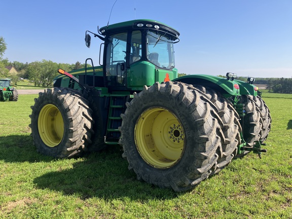 2013 John Deere 9460R Tractor 4WD