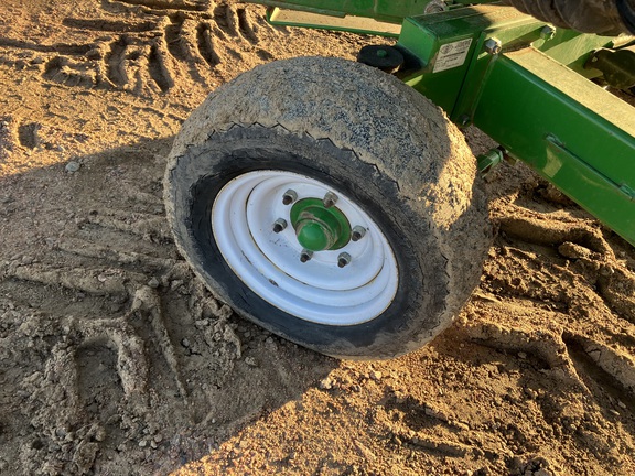 2006 John Deere 625F Header Combine