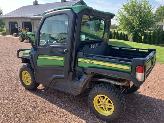 2019 John Deere XUV 835R ATV