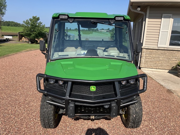 2019 John Deere XUV 835R ATV