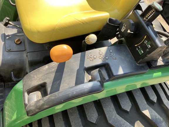 2012 John Deere 2720 Tractor Compact