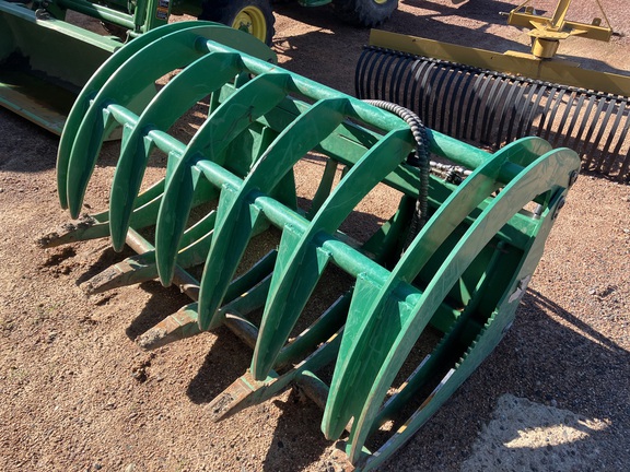 John Deere 5 FT. ROOT GRAPPLE Misc