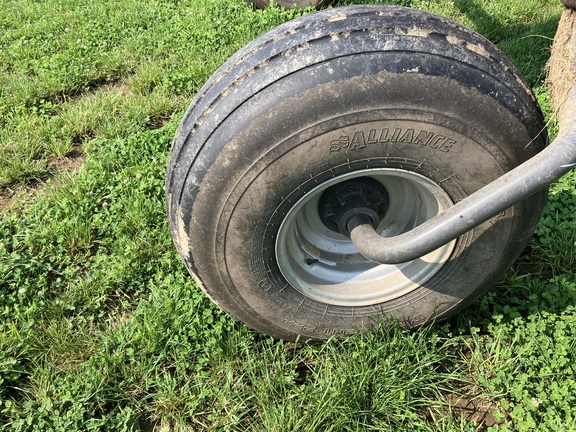 2017 Massey Ferguson WR9870 Windrower