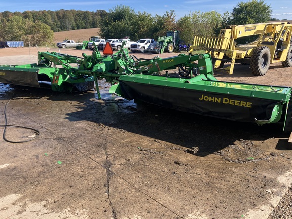 2018 John Deere F350R Mower