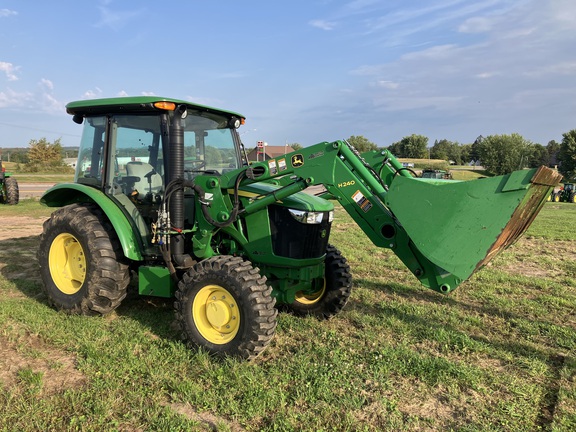 2017 John Deere 5065E Tractor